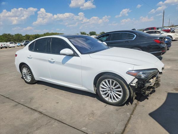 2022 ALFA ROMEO GIULIA AWD