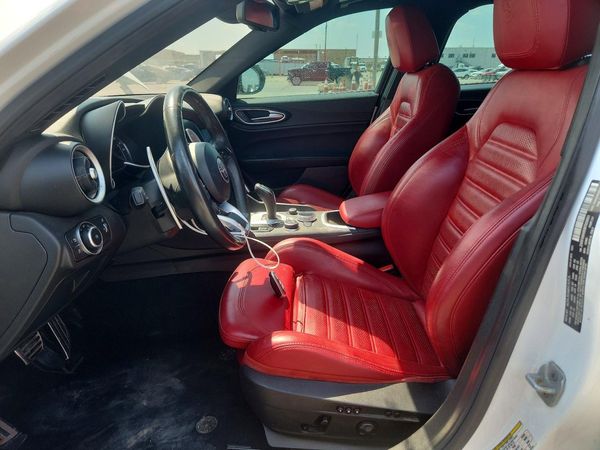 2022 ALFA ROMEO GIULIA AWD
