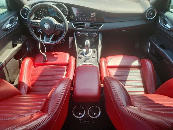 2022 ALFA ROMEO GIULIA AWD