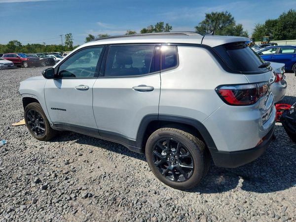 2026 JEEP COMPASS Latitude/North