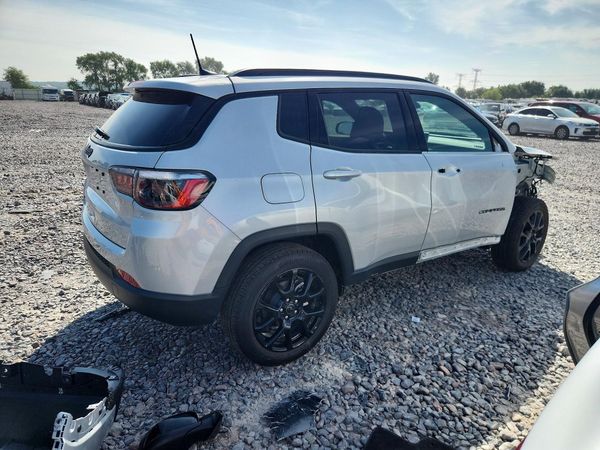 2026 JEEP COMPASS Latitude/North