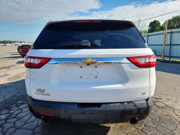 2021 CHEVROLET TRAVERSE LT