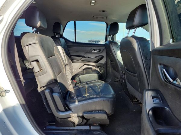 2021 CHEVROLET TRAVERSE LT