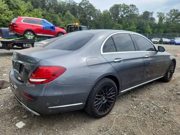 2017 MERCEDES-BENZ E