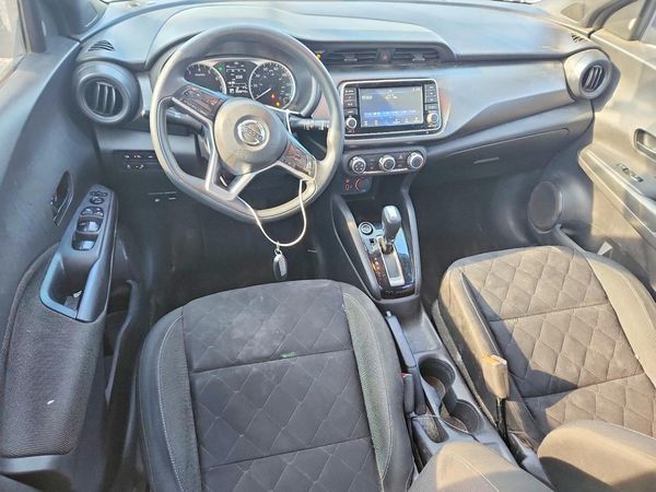 2020 NISSAN KICKS