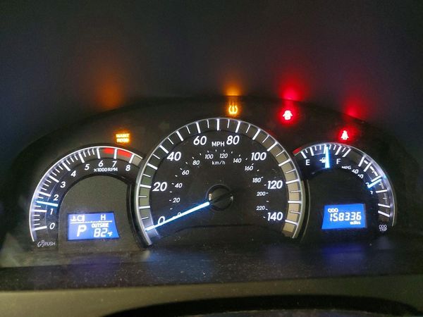 2012 TOYOTA CAMRY