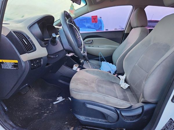 2014 KIA RIO