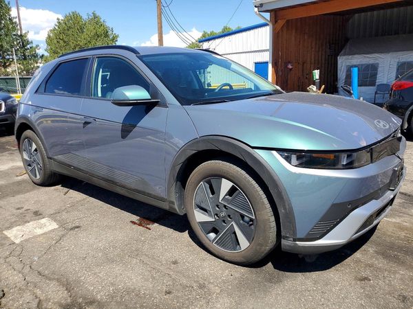 2025 HYUNDAI IONIQ SEL — Passenger 3/4