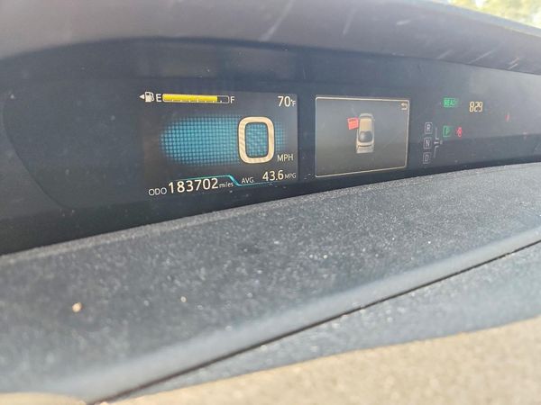 2016 TOYOTA PRIUS