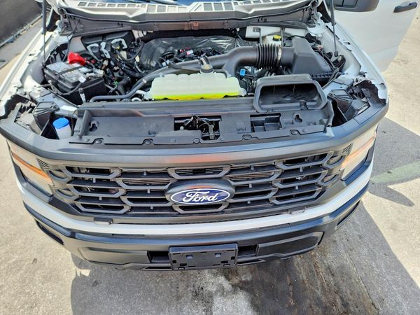 2026 FORD F150 XL