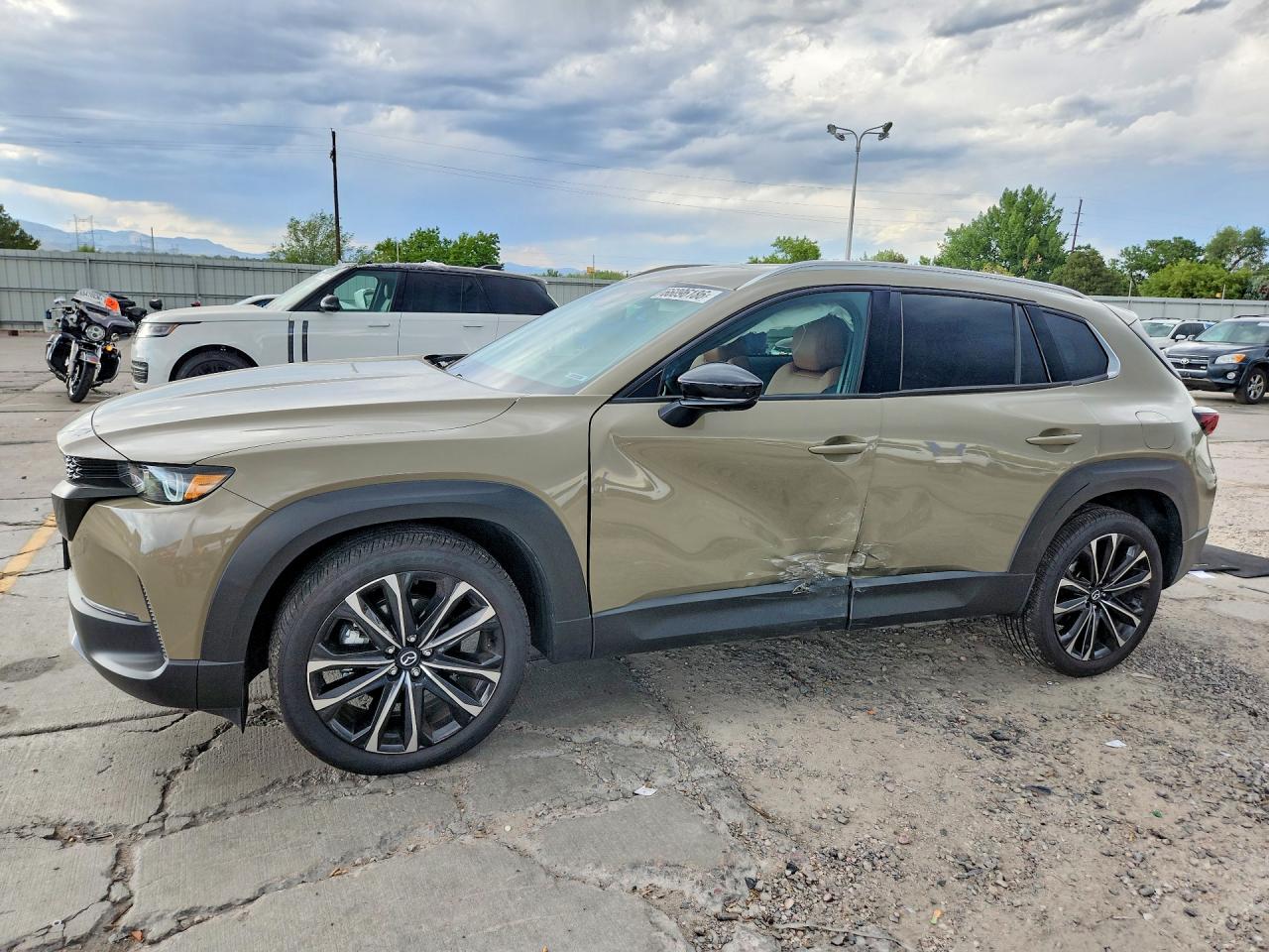 2025 MAZDA CX-50 Premium Plus
