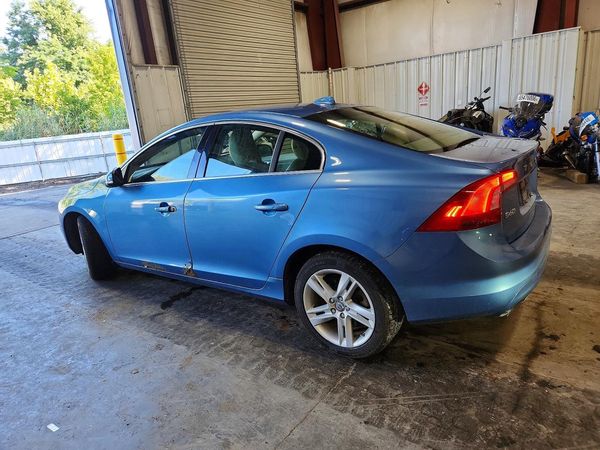 2014 VOLVO S60