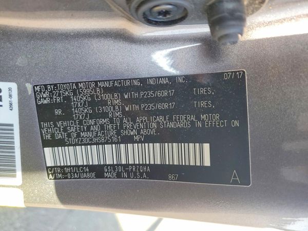 2017 TOYOTA SIENNA
