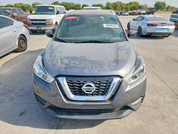 2019 NISSAN KICKS