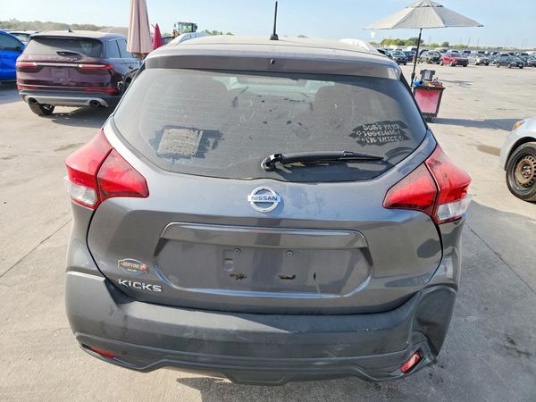 2019 NISSAN KICKS