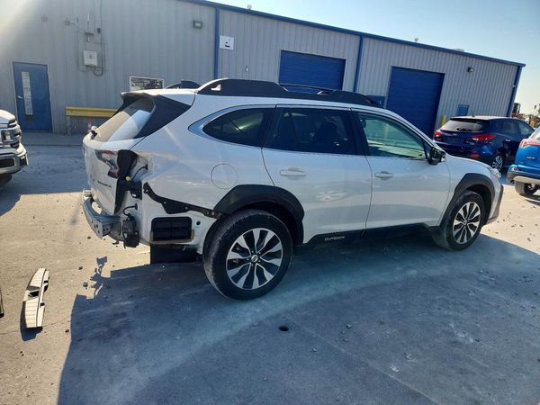 2025 SUBARU OUTBACK