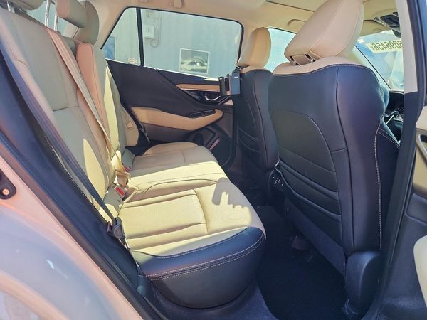 2025 SUBARU OUTBACK
