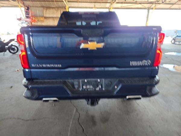 2022 CHEVROLET SILVERADO High Country