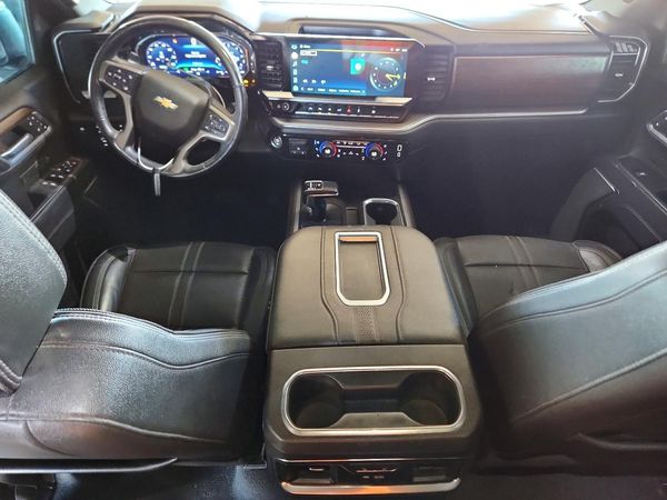 2022 CHEVROLET SILVERADO High Country