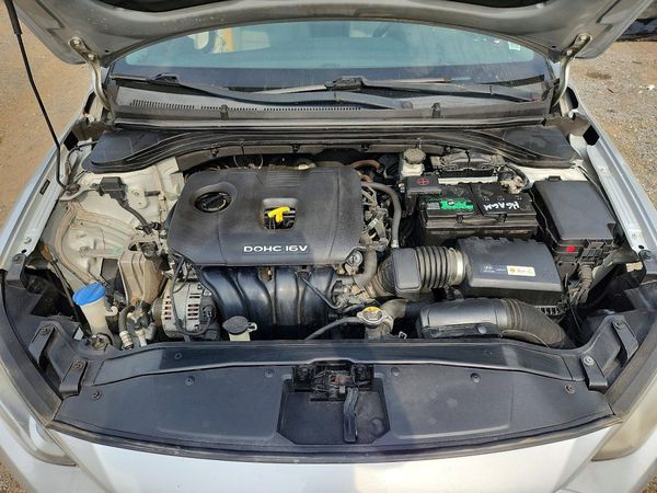 2018 HYUNDAI ELANTRA