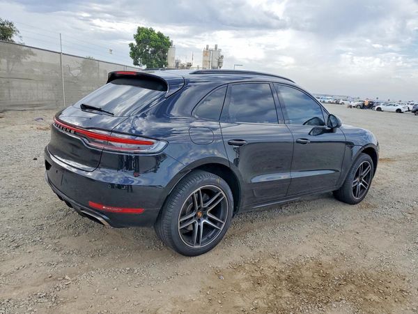 2021 PORSCHE MACAN Base
