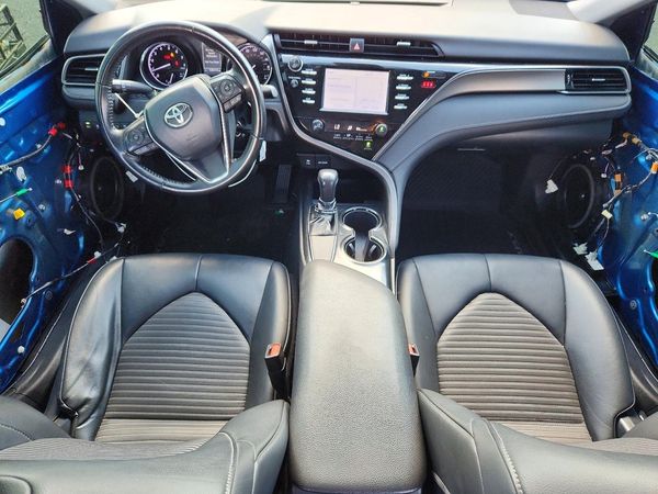 2019 TOYOTA CAMRY