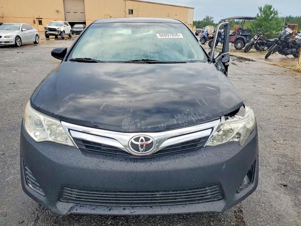 2012 TOYOTA CAMRY
