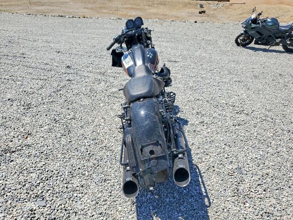 2022 HARLEY-DAVIDSON FL — DIRR