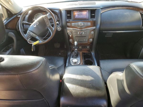 2012 INFINITI QX56