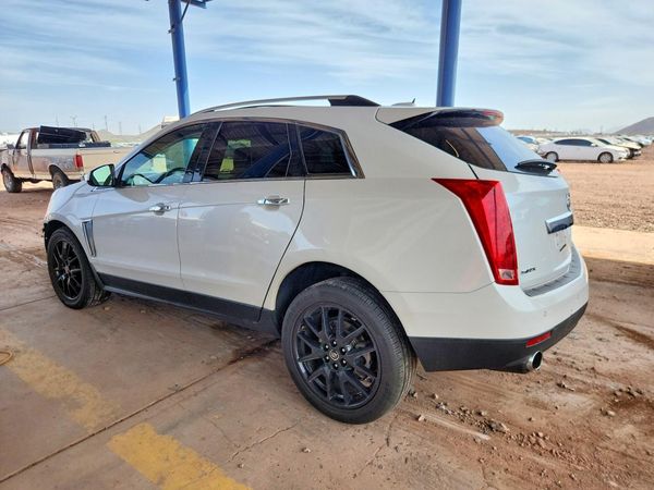 2015 CADILLAC SRX Luxury