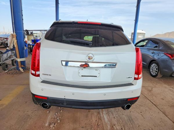 2015 CADILLAC SRX Luxury
