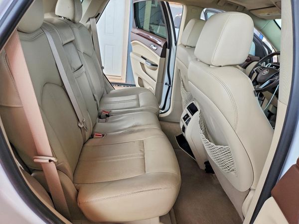 2015 CADILLAC SRX Luxury