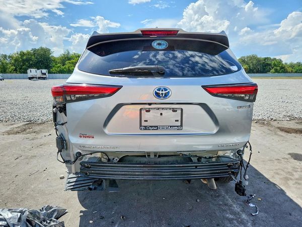 2021 TOYOTA HIGHLANDER Limited — DIRR