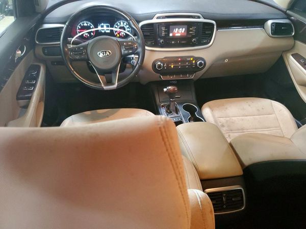 2016 KIA SORENTO