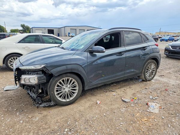 2018 HYUNDAI KONA SEL with Tech Pkg