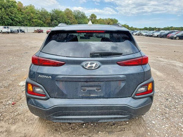 2018 HYUNDAI KONA SEL with Tech Pkg