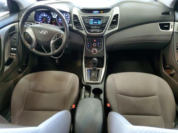 2016 HYUNDAI ELANTRA