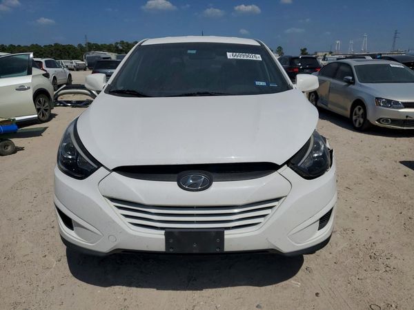 2015 HYUNDAI TUCSON GL (Middle-Low)