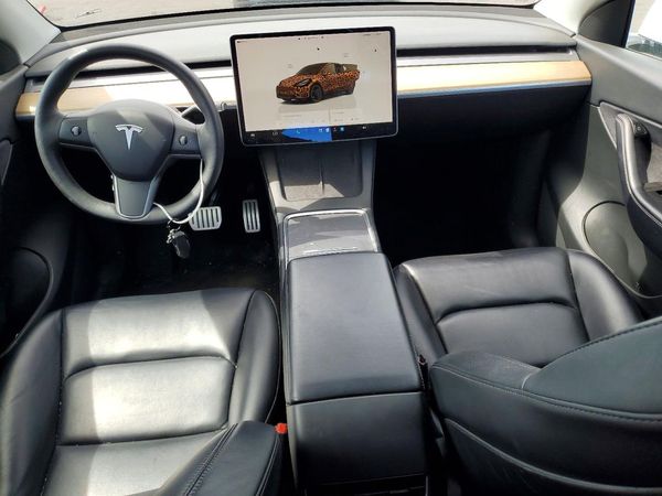 2022 TESLA MODEL Y