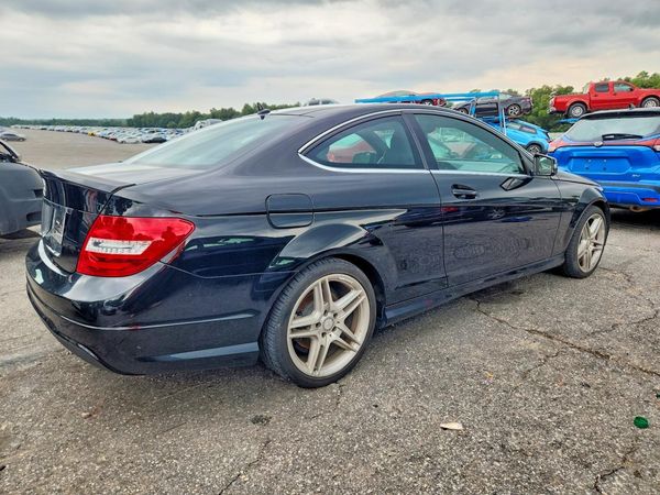 2014 MERCEDES-BENZ C