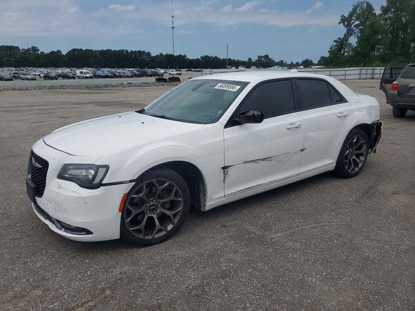 2015 CHRYSLER 300