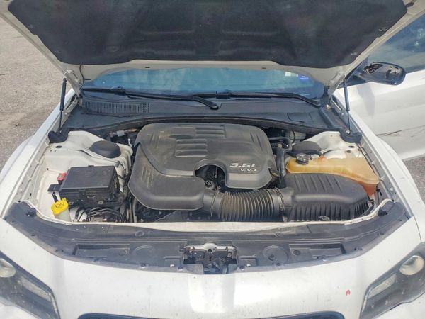 2015 CHRYSLER 300