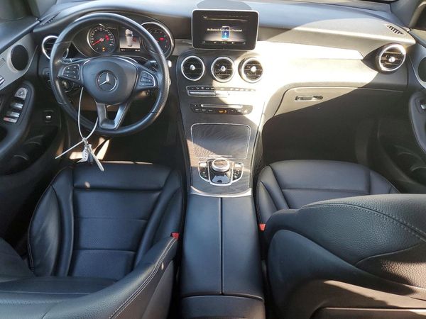 2019 MERCEDES-BENZ GLC
