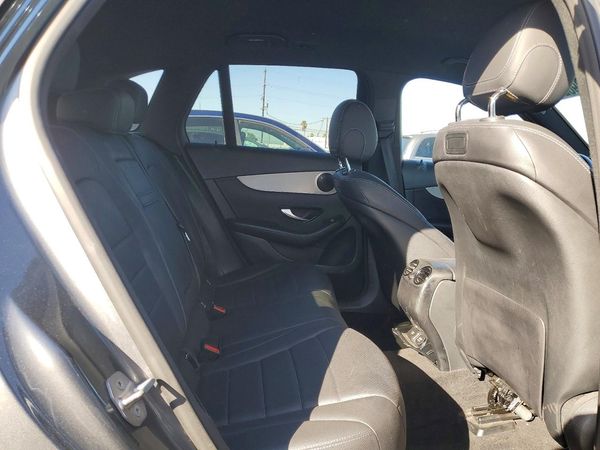 2019 MERCEDES-BENZ GLC