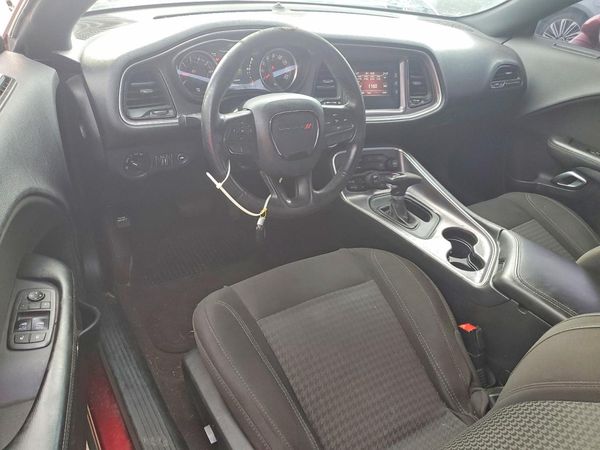 2017 DODGE CHALLENGER SXT