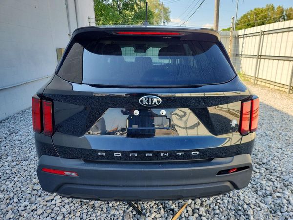 2021 KIA SORENTO LX