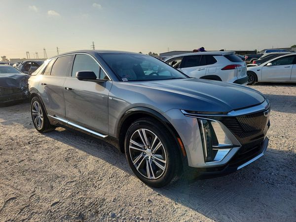 2024 CADILLAC LYRIQ Lux-1