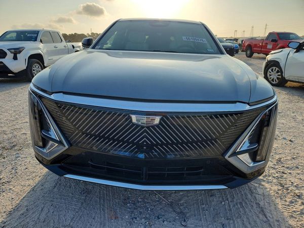 2024 CADILLAC LYRIQ Lux-1