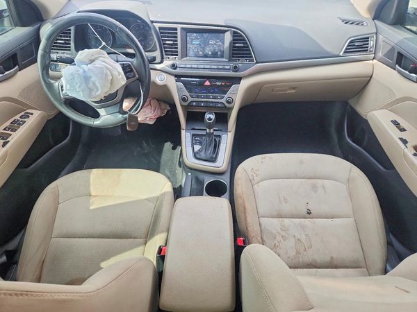2018 HYUNDAI ELANTRA