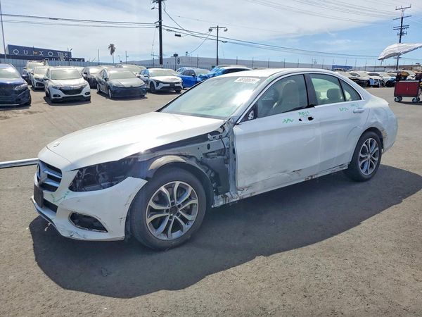 2016 MERCEDES-BENZ C C300